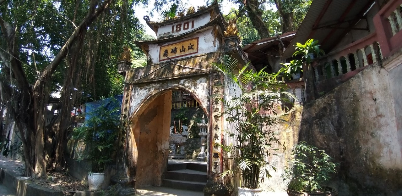 Đền Ỷ La Tuyên Quang được đón Bằng công nhận di tích cấp quốc gia ngày 18/3/2016