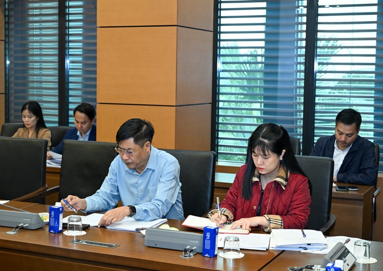 Các đại biểu dự cuộc họp. (Ảnh: DUY LINH)