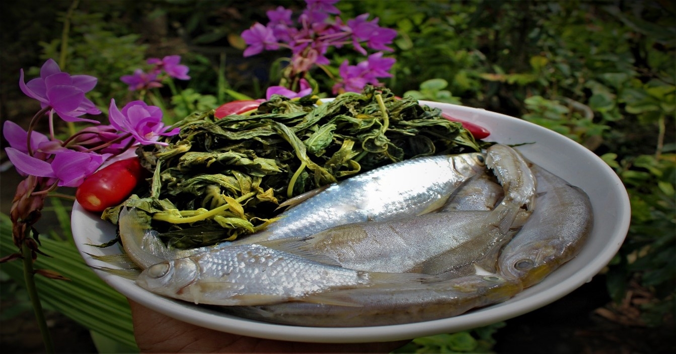 Dưa sắn muối chua sẽ được dùng làm nguyên liệu nấu canh cá suối