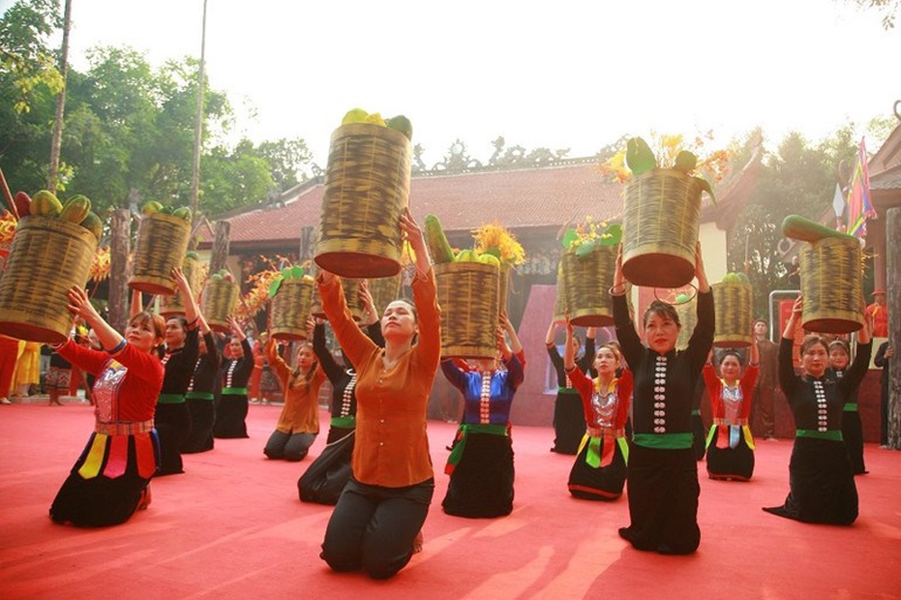 Rực rỡ sắc màu văn hóa tại Lễ hội Thành Bản Phủ 2026