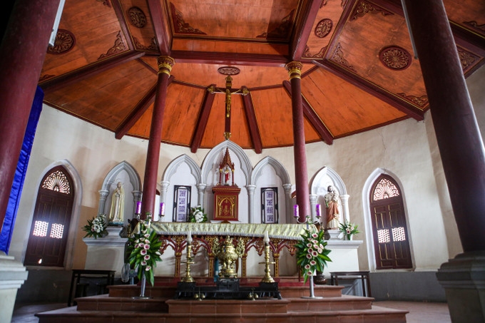 Giữ gìn và phát huy giá trị của Nhà nguyện giáo họ Tùng Sơn không chỉ là bảo tồn một công trình kiến trúc, mà còn là gìn giữ một phần ký ức, một phần tâm hồn của vùng đất Đà Nẵng.