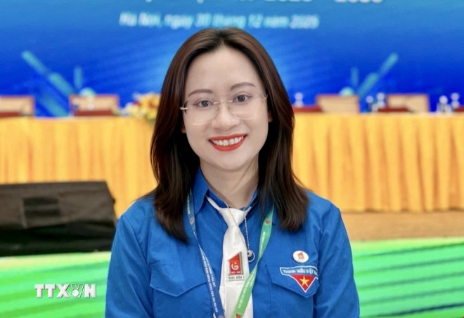 Chị Trần Thị Phương Thảo, Bí thư Chi đoàn Văn phòng và cơ quan chức năng (Viện Hàn lâm Khoa học xã hội Việt Nam). (Ảnh: TTXVN phát)