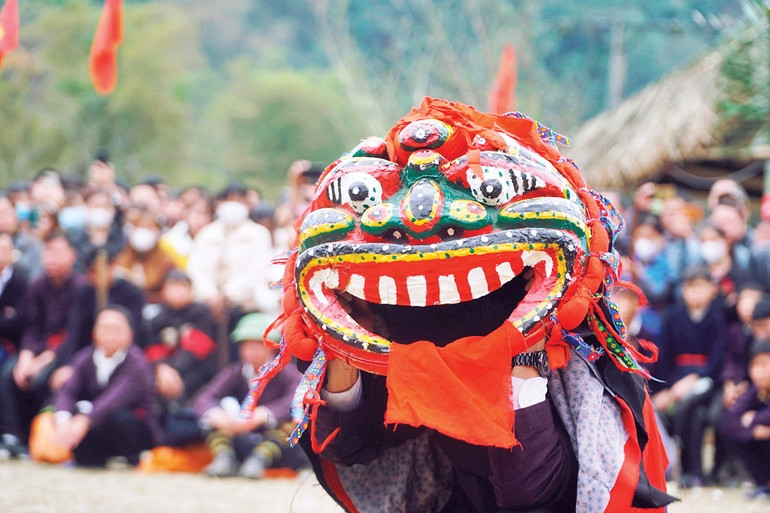 Múa sư tử mèo là nét văn hóa đặc trưng của đồng bào Tày, Nùng, tỉnh Lạng Sơn.