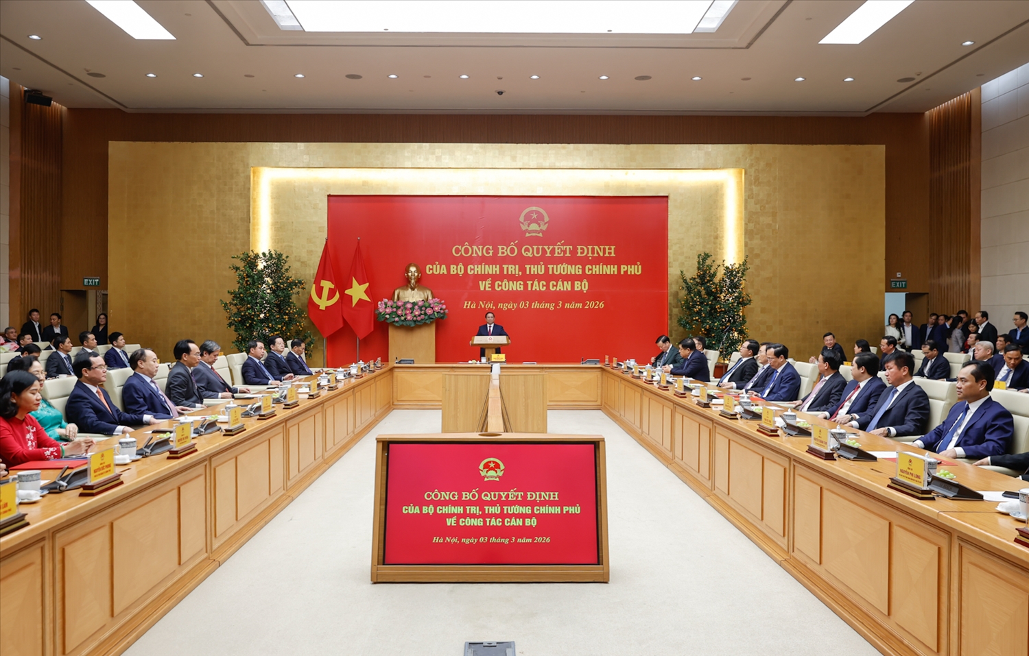Toàn cảnh Lễ công bố quyết định của Bộ Chính trị, Thủ tướng Chính phủ về công tác cán bộ