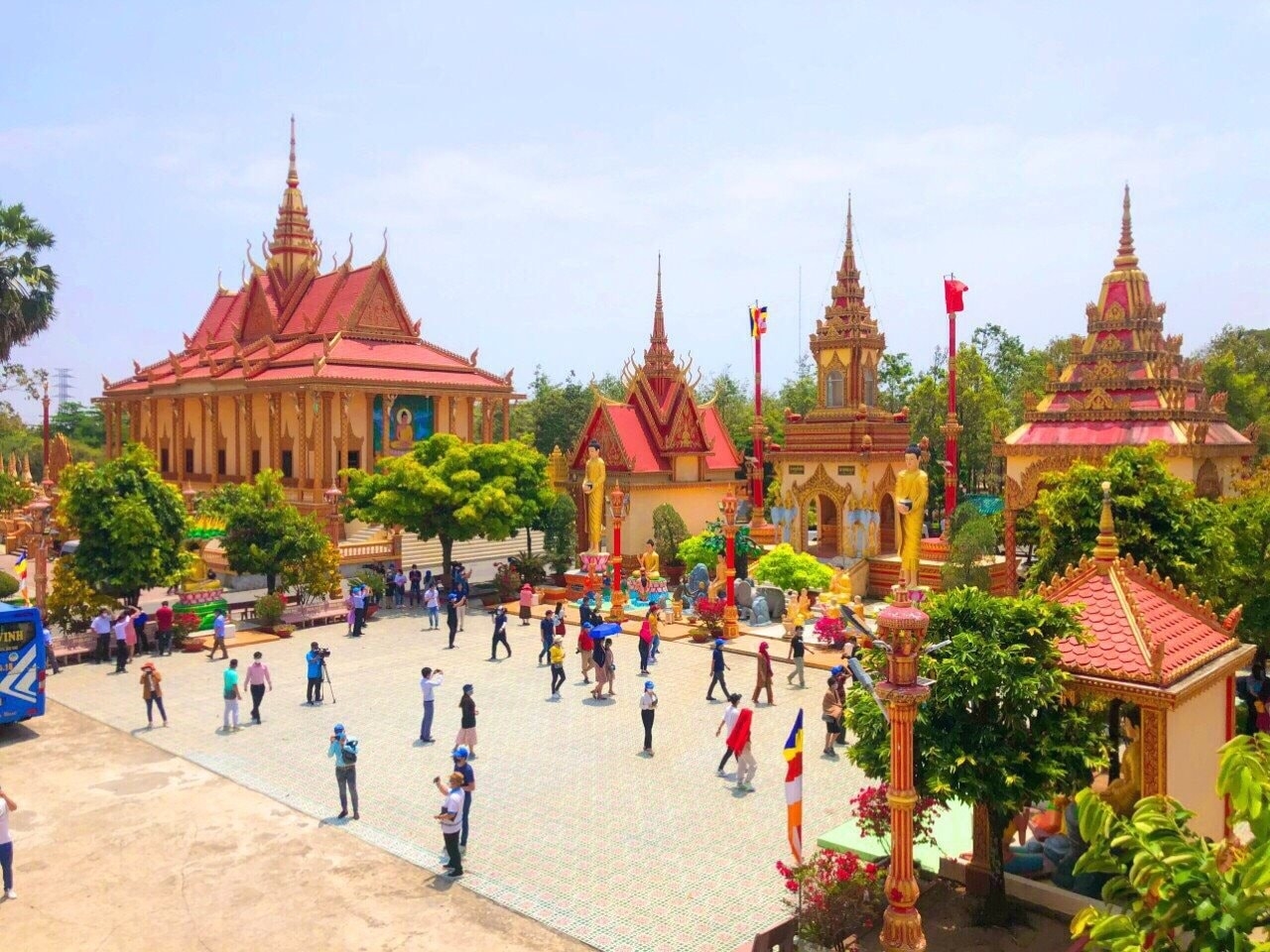 Chùa Xiêm Cán là nơi bà con dân tộc Khmer ở Cà Mau tập trung làm lễ trong dịp Tết Cổ truyền Chôl Chnăm Thmây