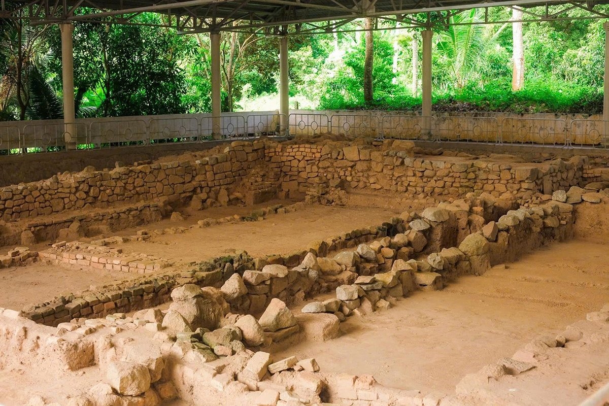 Văn hóa Óc Eo không chỉ đơn thuần là những di vật khảo cổ, mà là một hệ giá trị tổng thể, phản ánh trình độ phát triển cao của cư dân cổ