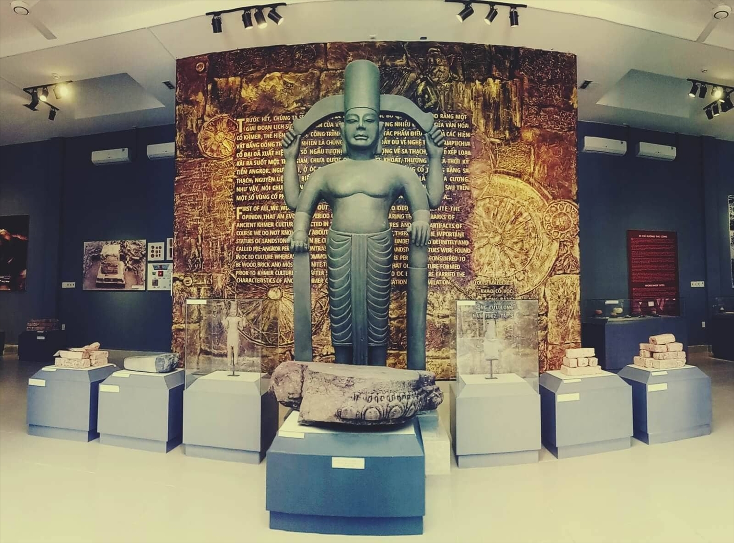 Bảo tồn không có nghĩa là “đóng băng” di sản, mà cần gắn với phát huy giá trị trong đời sống đương đại. Với văn hóa Óc Eo, du lịch được xem là một hướng đi tiềm năng