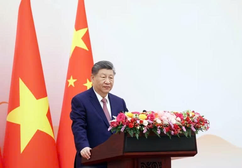 Tổng Bí thư, Chủ tịch nước Trung Quốc Tập Cận Bình phát biểu tại buổi gặp gỡ thanh niên hai nước tham gia Chương trình “Hành trình đỏ nghiên cứu, học tập”. (Ảnh: Thống Nhất/TTXVN)