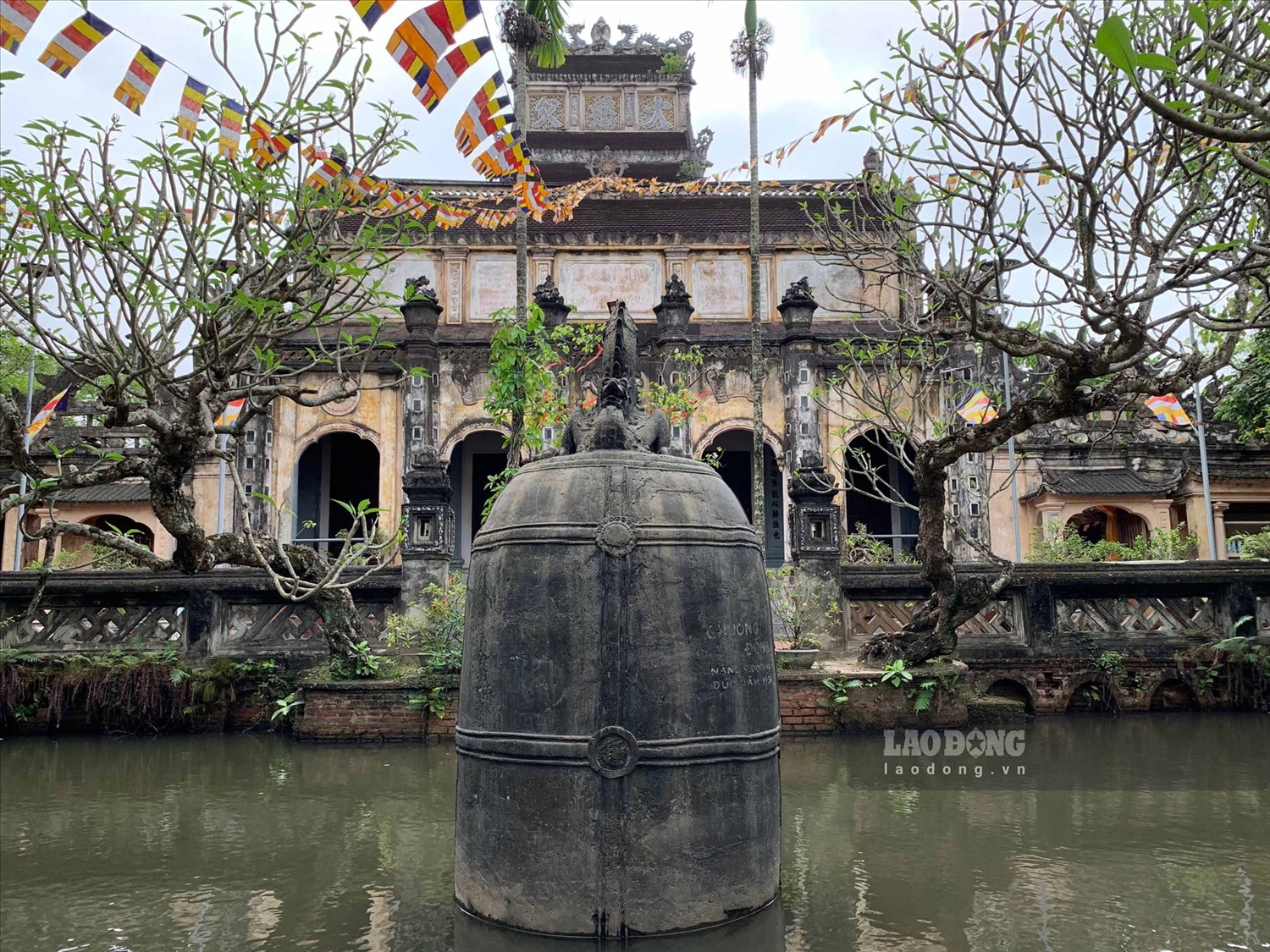 Co Le pagoda is one of the famous scenic spots and a special national historical and cultural relic of the Red River Delta region (Photo: Lao Dong Newspaper).