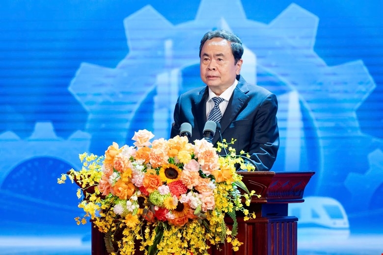 Chủ tịch Quốc hội Trần Thanh Mẫn phát biểu chỉ đạo tại Lễ kỷ niệm 140 năm Ngày Quốc tế Lao động và Tuyên dương Chủ tịch công đoàn cơ sở xuất sắc tiêu biểu 