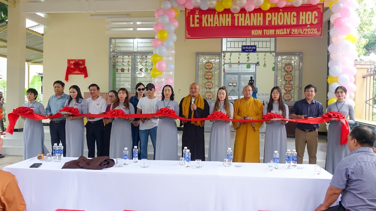 Khánh thành điểm trường mầm non số 2 tại thôn Plei Don.