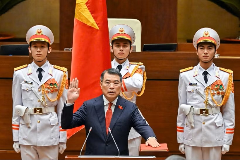 Đồng chí Lê Minh Hưng, Ủy viên Bộ Chính trị, Bí thư Trung ương Đảng, Trưởng Ban Tổ chức Trung ương, Đại biểu Quốc hội khóa XVI tuyên thệ nhậm chức Thủ tướng Chính phủ. (Ảnh: DUY LINH)