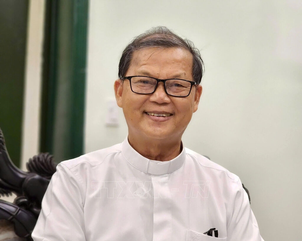 Linh mục Nguyễn Văn Riễn - Đại biểu Quốc hội.