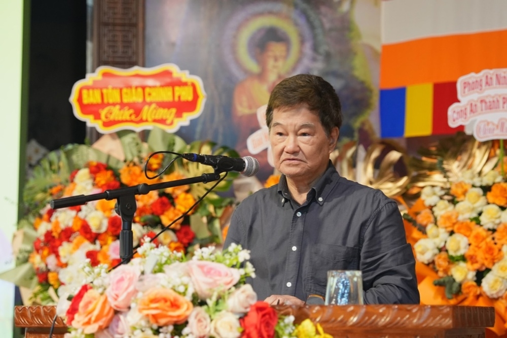 GS.TS. Đỗ Quang Hưng phát biểu tại Hội thảo.