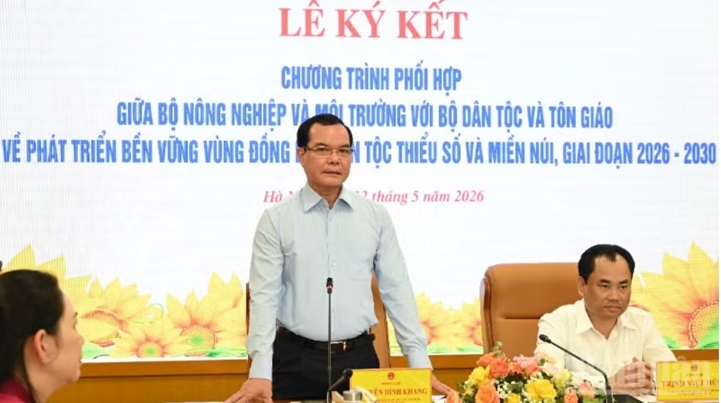 Bộ trưởng Dân tộc và Tôn giáo, Nguyễn Đình Khang phát biểu tại buổi lễ ký kết