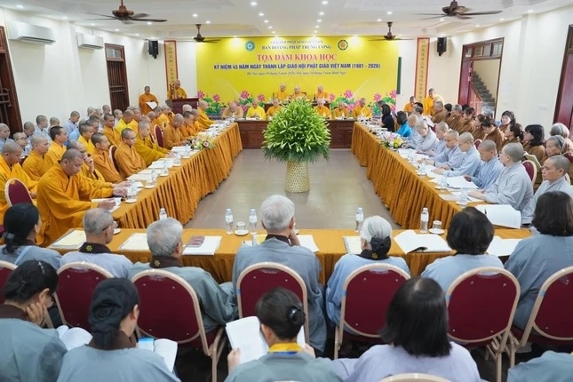 Quang cảnh buổi Tọa đàm hoa học Kỷ niệm 45 năm ngày thành lập Giáo hội Phật giáo Việt Nam (1981-2026).
