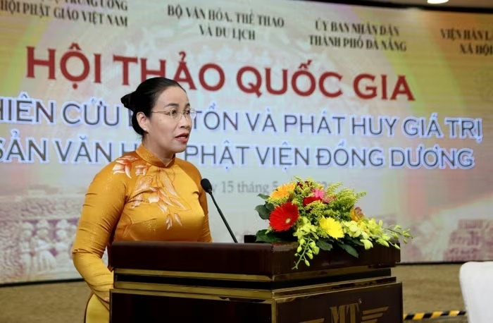 Phó Chủ tịch UBND thành phố Nguyễn Thị Anh Thi phát biểu khai mạc Hội thảo.