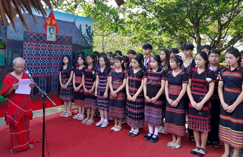 Quảng cảnh nghi lễ (Ảnh: Huế ngày nay Online)