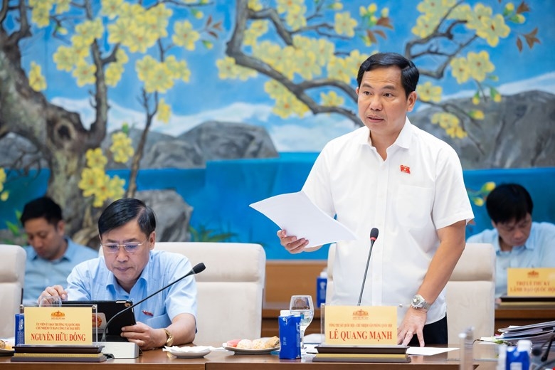 Tổng Thư ký Quốc hội, Chủ nhiệm Văn phòng Quốc hội Lê Quang Mạnh phát biểu tại cuộc làm việc 
