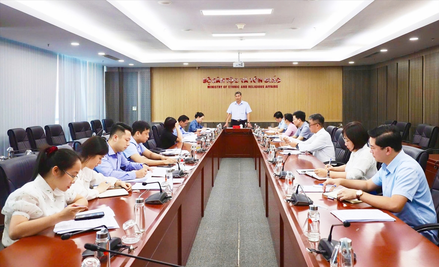 Toàn cảnh phiên họp