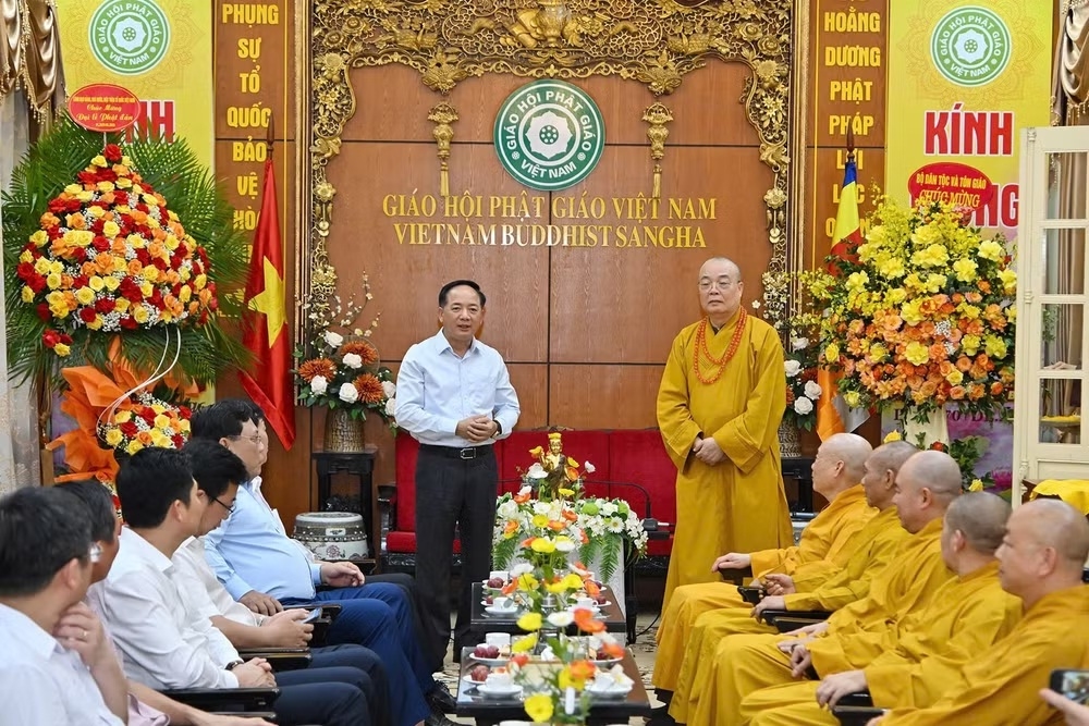 Ủy viên Bộ Chính trị, Bí thư Trung ương Đảng, Trưởng Ban Tuyên giáo và Dân vận Trung ương Trịnh Văn Quyết phát biểu tại buổi thăm.