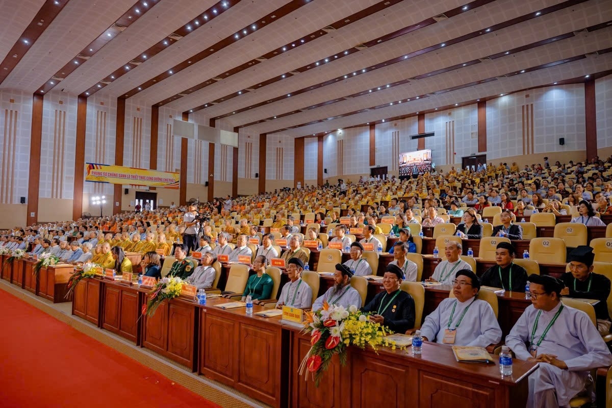 Đại biểu tham dự Đại hội, trong đó có đại biểu các tôn giáo bạn.