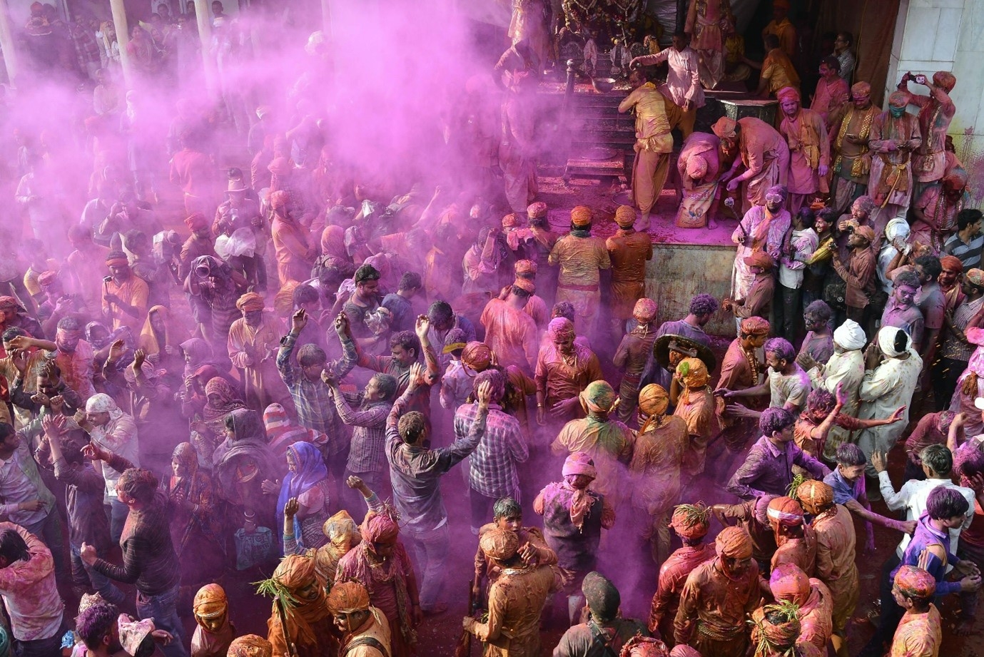 The Holi festival reminds us that all people are equal beings in the light of the gods