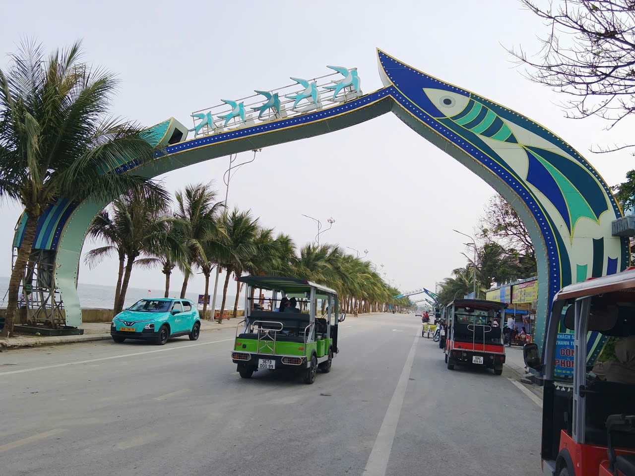 Du lịch xanh ở Hải Tiến không chỉ dừng lại ở việc bảo vệ môi trường, mà còn hướng tới việc phát triển hài hòa với đời sống cộng đồng