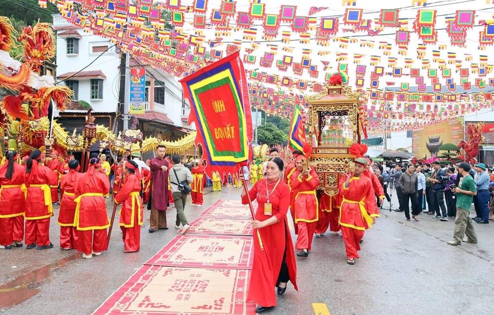 Lễ hội chùa Long Đọi Sơn được Bộ VHTTDL công nhận là Di sản văn hóa phi vật thể quốc gia năm 2019