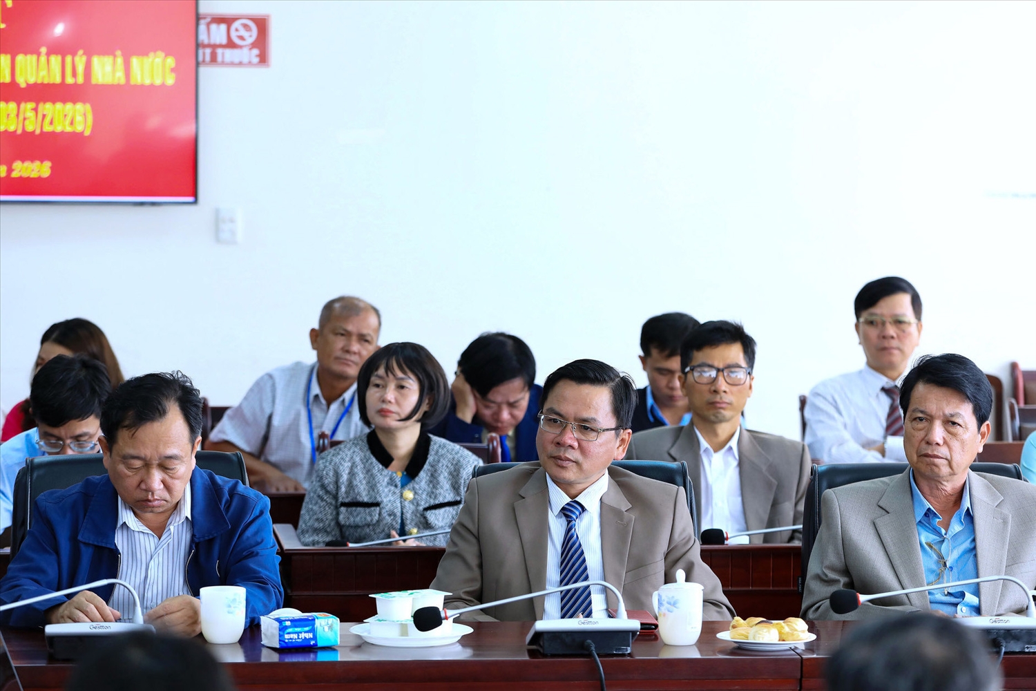 Cán bộ, công chức, người lao động Sở Dân tộc và Tôn giáo Lâm Đồng tham dự tại buổi họp mặt