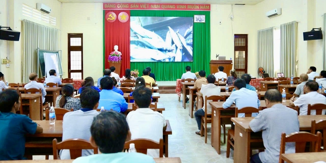Phú Quốc đẩy mạnh tuyên truyền, nâng cao nhận thức pháp luật cho các tầng lớp nhân dân, góp phần đưa chủ trương của Đảng, chính sách, pháp luật của Nhà nước vào cuộc sống.