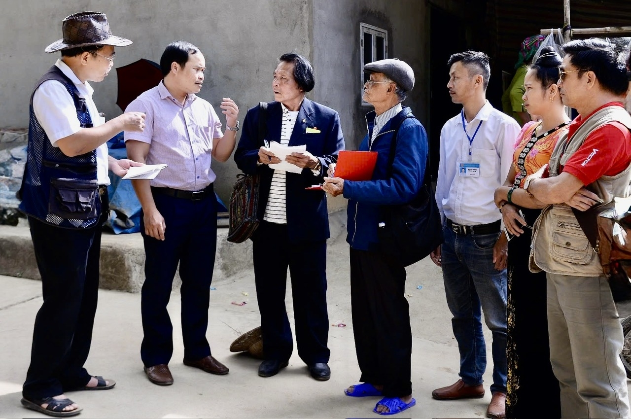 Công tác tuyên truyền được triển khai trực tiếp tại cơ sở, góp phần nâng cao ý thức chấp hành pháp luật và giữ vững an ninh trật tự trên địa bàn