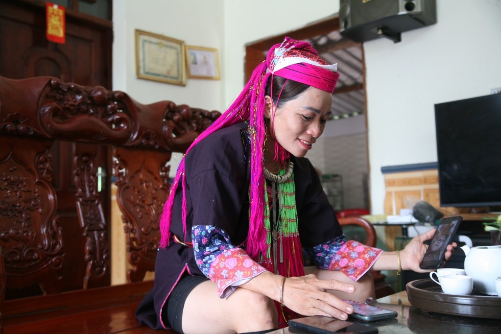 Chị Tằng Thị Liên tự tin tham gia sáng tạo nội dung số