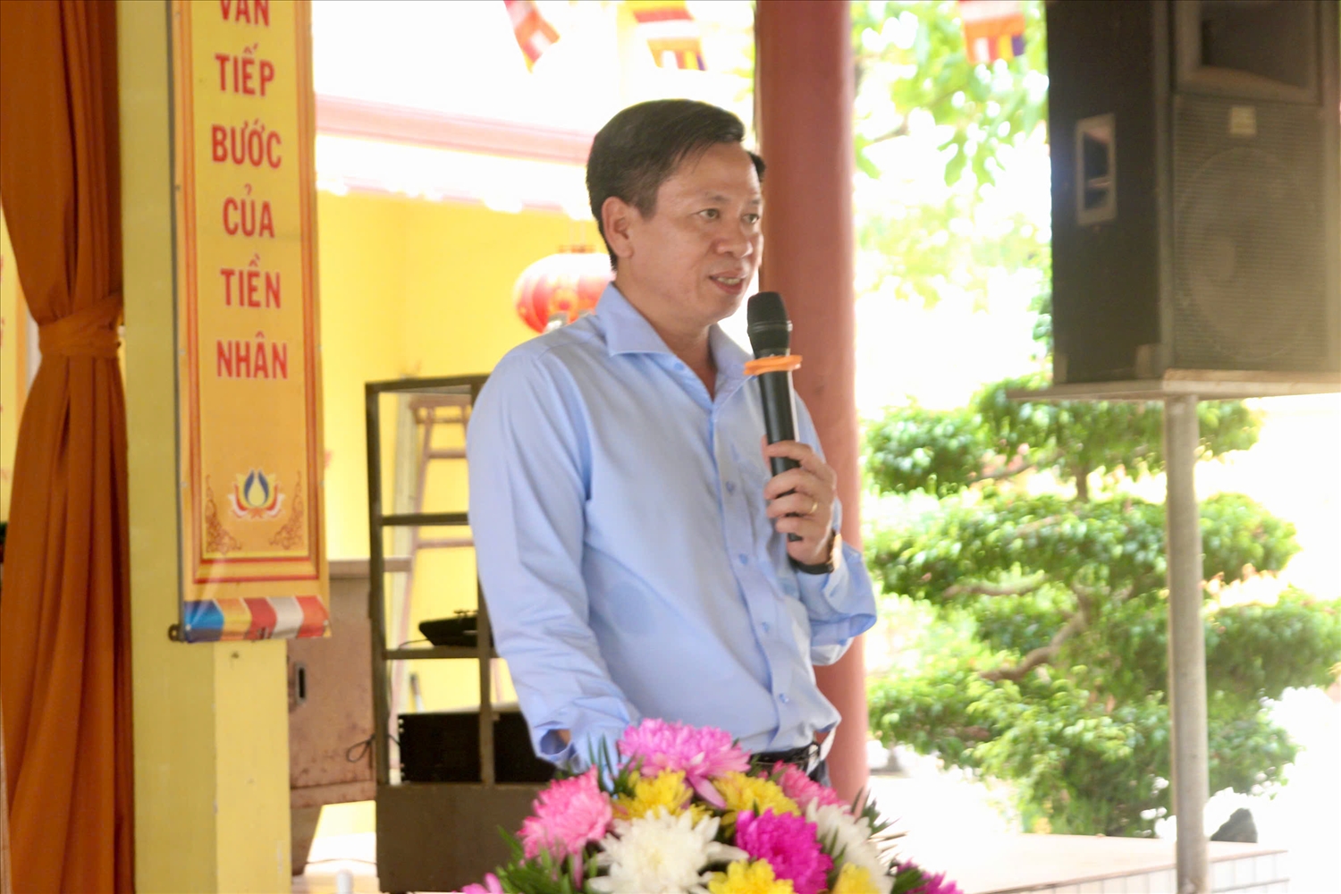 Đồng chí Nguyễn Đình Kiên, Phó Giám đốc Sở Dân tộc và Tôn giáo thành phố Đồng Nai thông tin những nội dung mới của pháp luật về tín ngưỡng, tôn giáo
