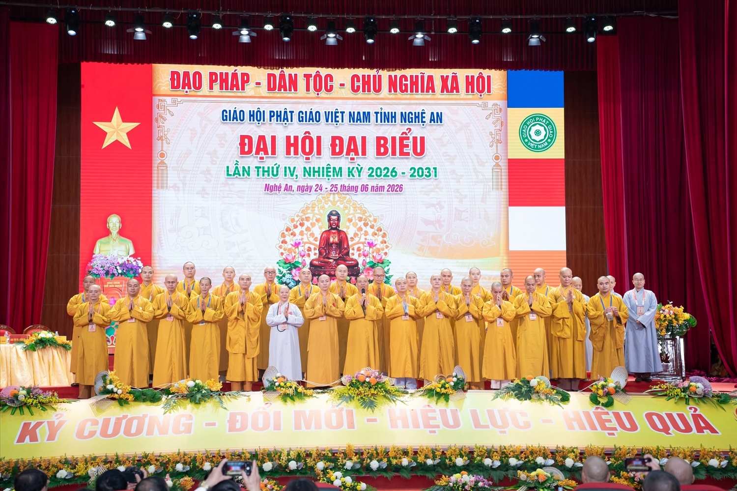 Tân Ban Trị sự Giáo hội Phật giáo Việt Nam tỉnh Nghệ An nhiệm kỳ 2026-2031 ra mắt Đại hội