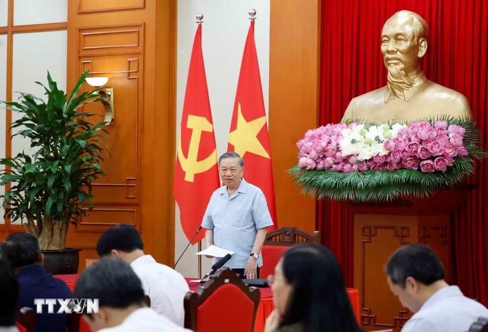 Tổng Bí thư, Chủ tịch nước Tô Lâm chủ trì họp sơ kết mô hình chính quyền 3 cấp - Ảnh: TTXVN