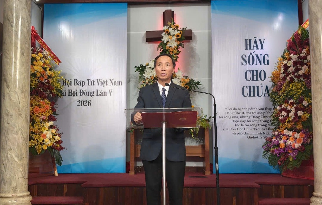Trưởng ban Ban Tôn giáo Chính phủ Vũ Hoài Bắc phát biểu chúc mừng Đại hội.