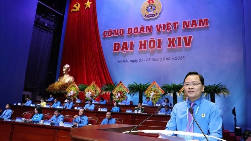 Chủ tịch Tổng Liên đoàn Lao động Việt Nam Nguyễn Anh Tuấn phát biểu bế mạc Đại hội