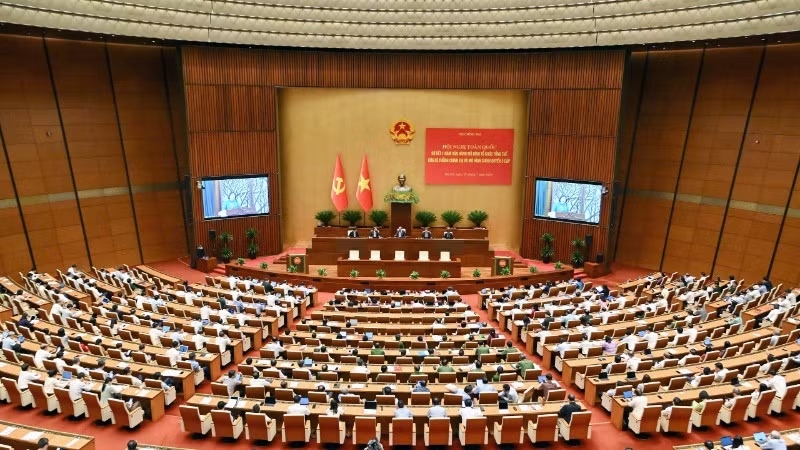 Quang cảnh Hội nghị toàn quốc sơ kết 1 năm vận hành mô hình tổ chức tổng thể của hệ thống chính trị và mô hình chính quyền 3 cấp. (Ảnh: THỦY NGUYÊN)
