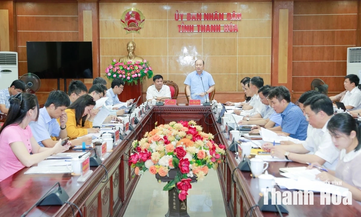 Quang cảnh buổi làm việc.