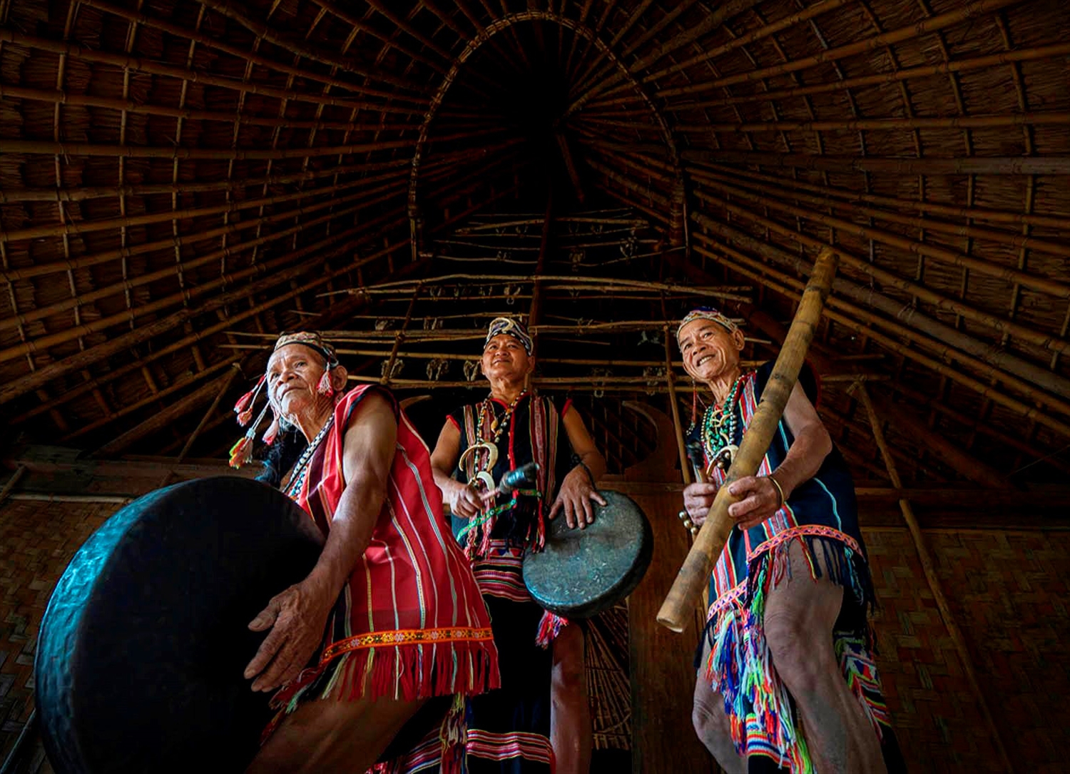 Preserving and promoting traditional national culture is an important foundation for building a stable social environment and sustainable development