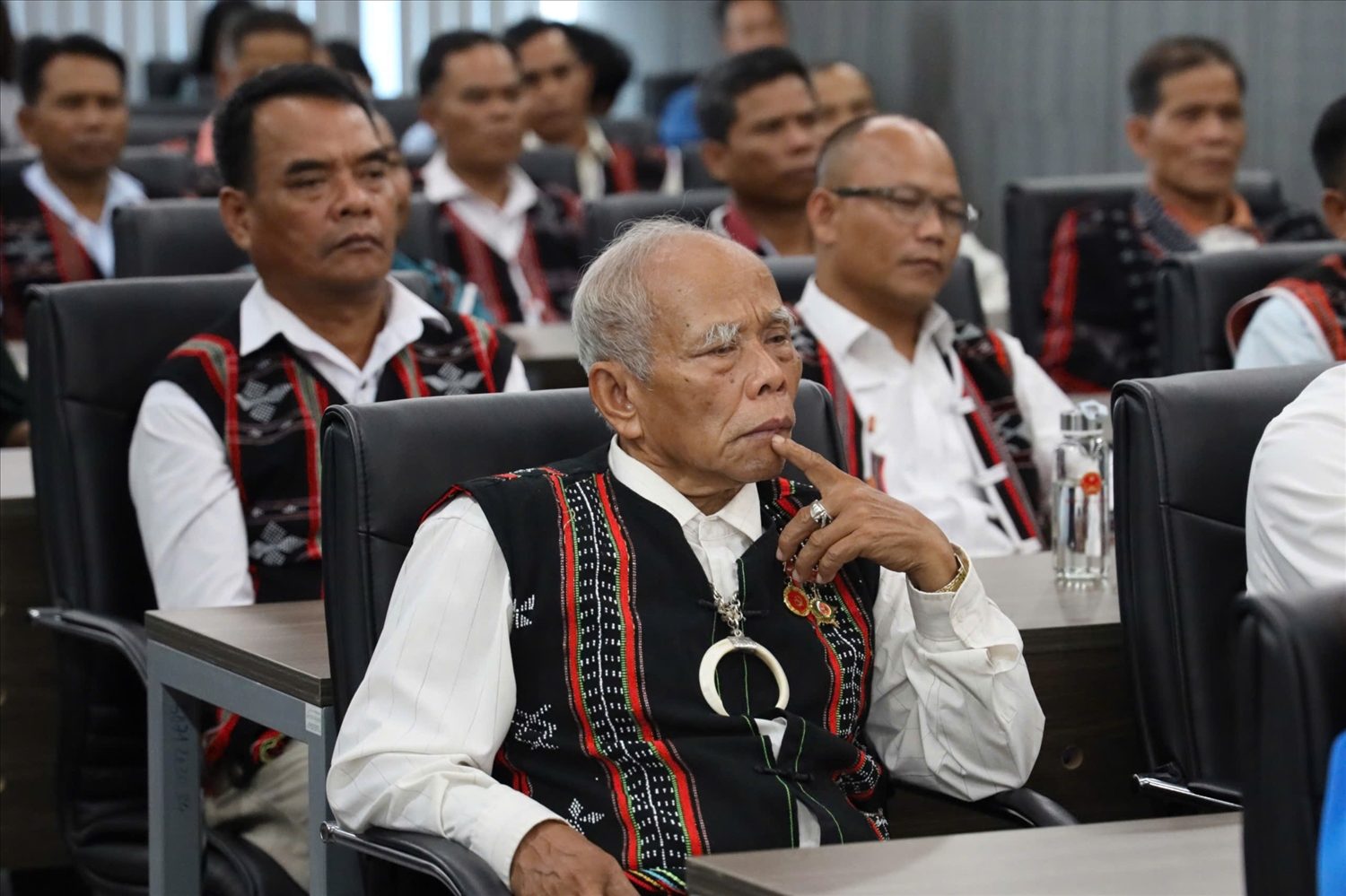 Người có uy tín Thành phố Đà Nẵng: Luôn ý thức làm tốt hơn, được dân hiểu và đồng lòng tin theo 2