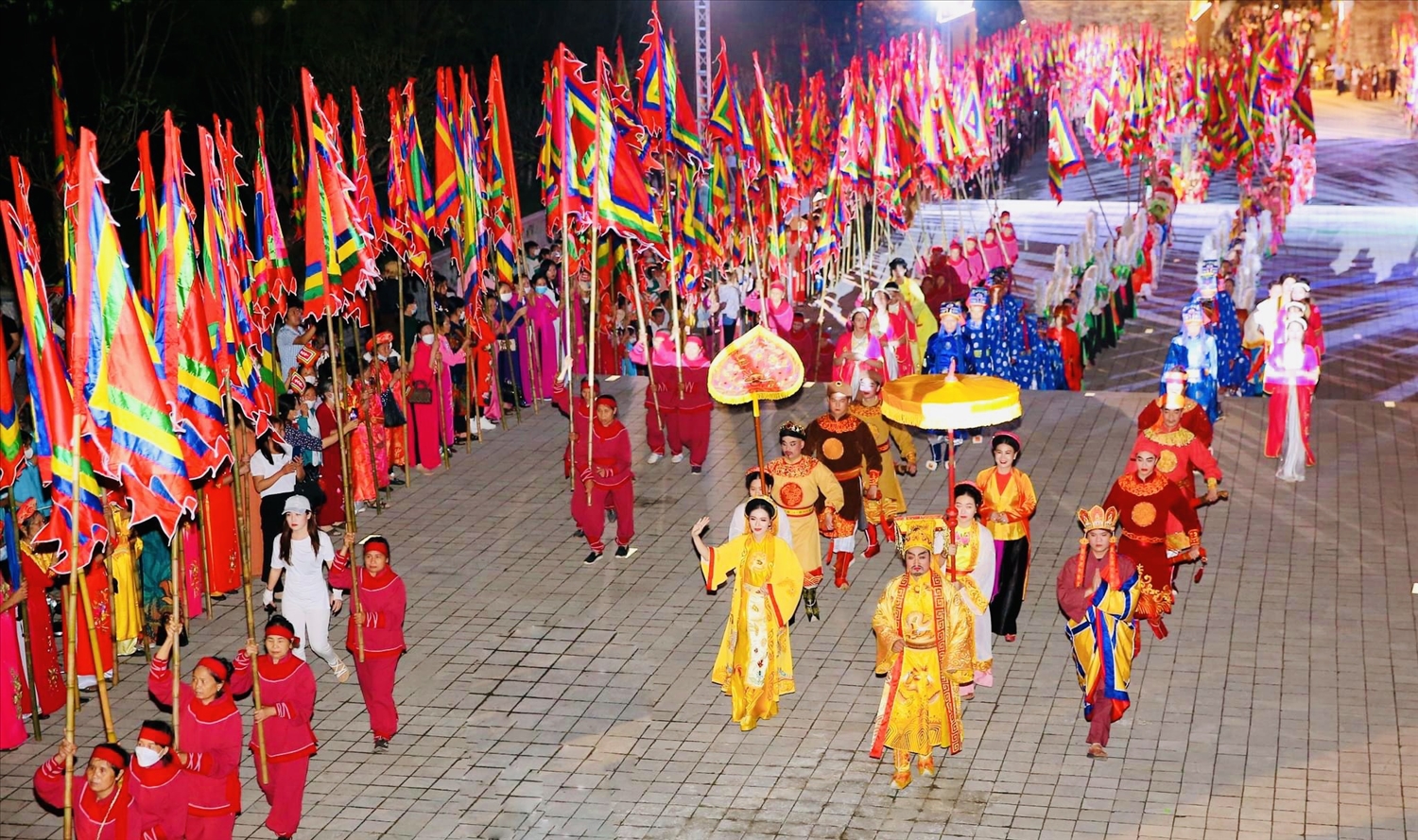 During the period of national renewal, the positive cultural and ethical values of religions are respected and encouraged to be promoted