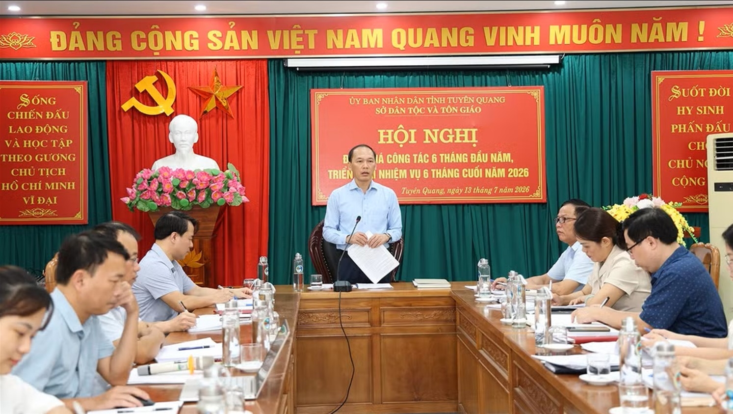 Đồng chí Nguyễn Văn Dưng, Giám đốc Sở Dân tộc và Tôn giáo tỉnh Tuyên Quang phát biểu kết luận tại Hội nghị sơ kết công tác 6 tháng đầu năm, triển khai nhiệm vụ 6 tháng cuối năm của Sở tổ chức ngày 13/7/2026