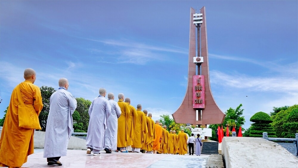 Hằng năm vào dịp 27/7, tăng ni, phật tử Giáo hội Phật giáo Việt Nam tổ chức đại lễ cầu siêu anh linh Anh hùng liệt sỹ để tưởng niệm tri ân công lao to lớn của các Anh hùng liệt sĩ