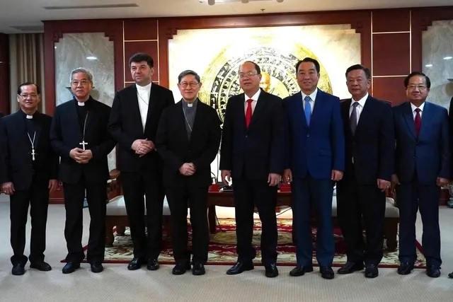 Lãnh đạo tỉnh Cà Mau tiếp Hồng y Luis Antonio G. Tagle - Đặc sứ của Giáo hoàng Lêô XIV cùng Đoàn đại biểu Tòa thánh Vatican