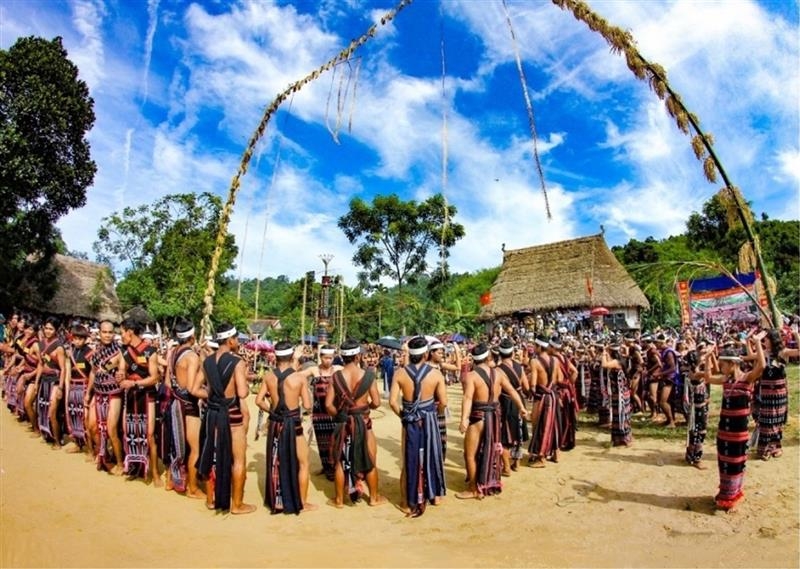 Di sản văn hoá là tài sản vô giá, gắn kết cộng đồng dân tộc, là cốt lõi của bản sắc dân tộc, cơ sở để sáng tạo những giá trị mới và giao lưu văn hoá
