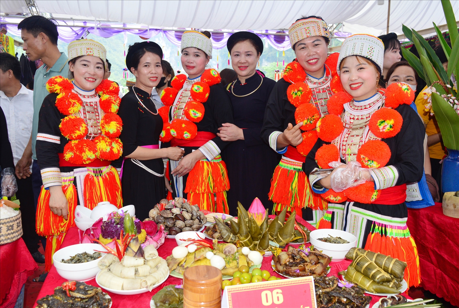 Các món ăn truyền thống của đồng bào Dao tỉnh Tuyên Quang