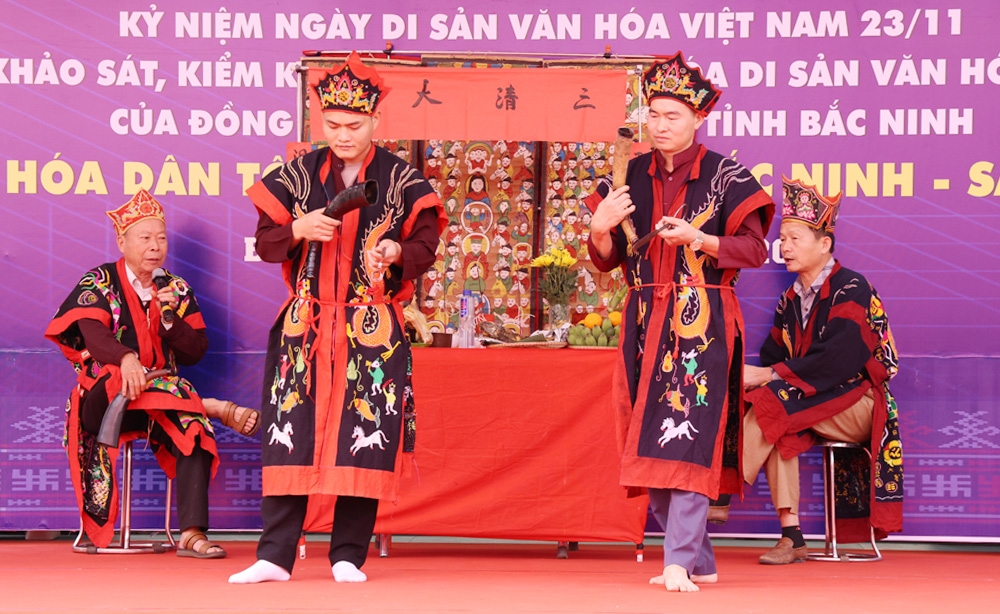 Đồng bào Sán Dìu trình diễn nghi lễ cấp sắc góp phần bảo tồn và phát huy bản sắc văn hóa các dân tộc trên địa bàn tỉnh Bắc Ninh