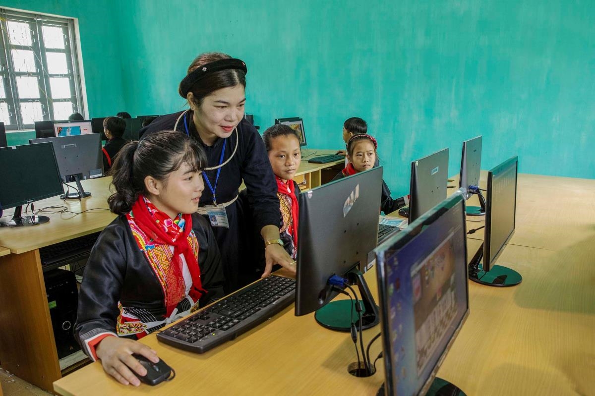 Tăng cường chuyển đổi số lĩnh vực công tác dân tộc trên địa bàn tỉnh Quảng Ngãi đến năm 2030